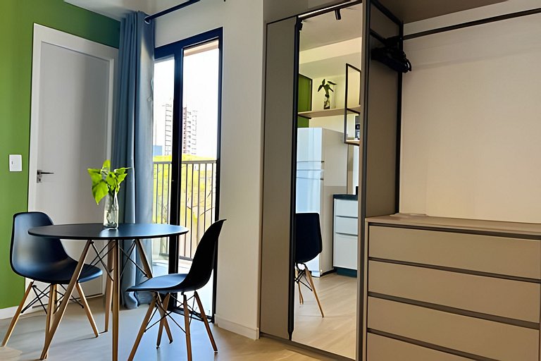 Studio no Centro com Piscina e Academia