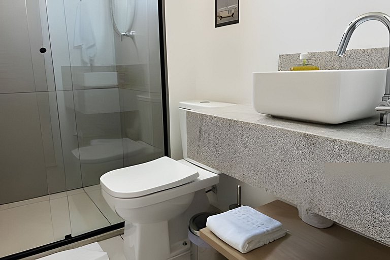 Apartamento Moderno Para até 04 Pessoas na Zona Central de M