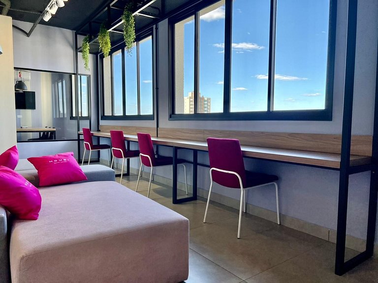 Studio no Centro com Piscina e Academia