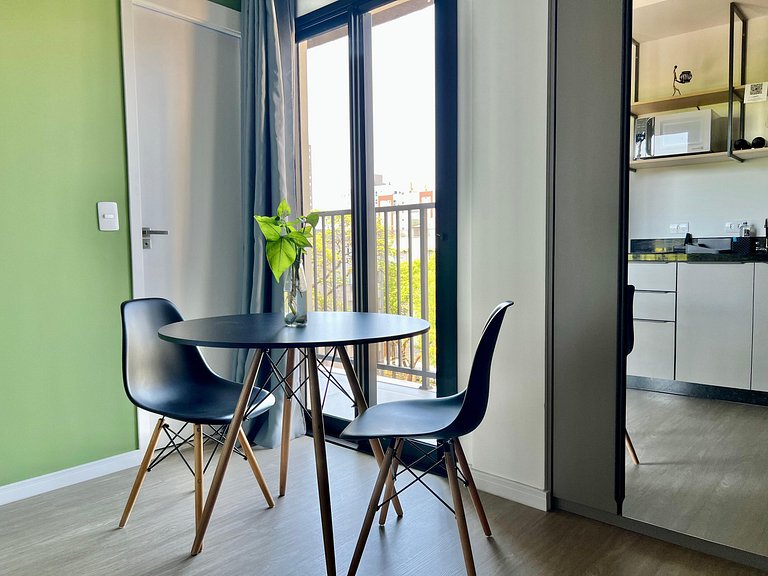 Studio no Centro com Piscina e Academia