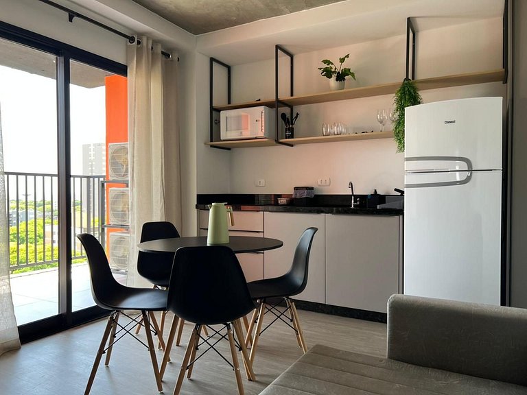 Apartamento Moderno Para até 04 Pessoas na Zona Central de M