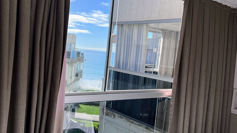 Duplex Pé na Areia - Vista para o Mar - 08 Pessoas