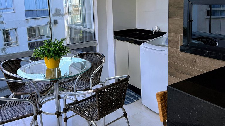 Duplex Pé na Areia - Vista para o Mar - 08 Pessoas