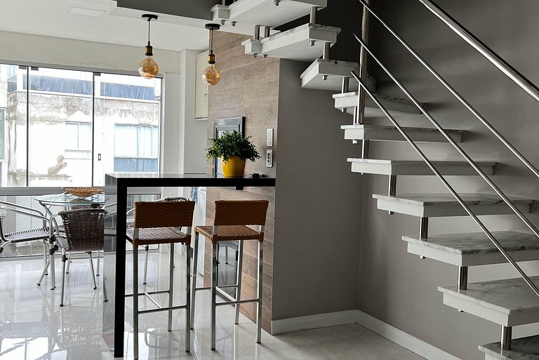 Duplex Pé na Areia - Vista para o Mar - 08 Pessoas