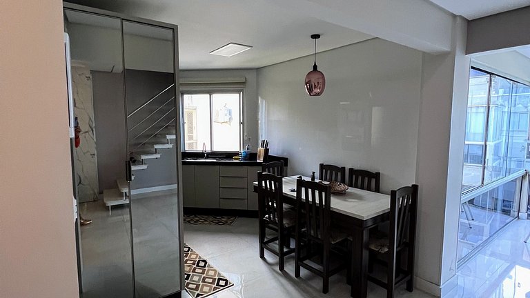 Duplex Pé na Areia - Vista para o Mar - 08 Pessoas