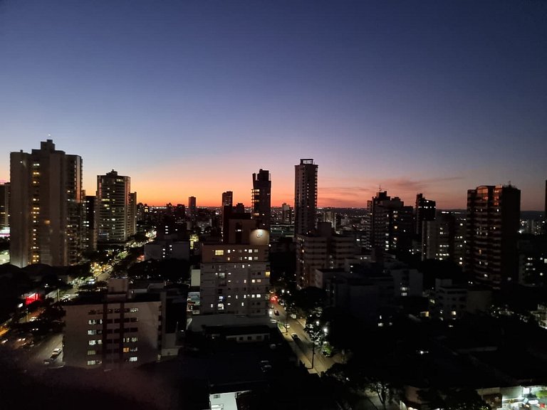 Apartamento Moderno Para até 04 Pessoas na Zona Central de M